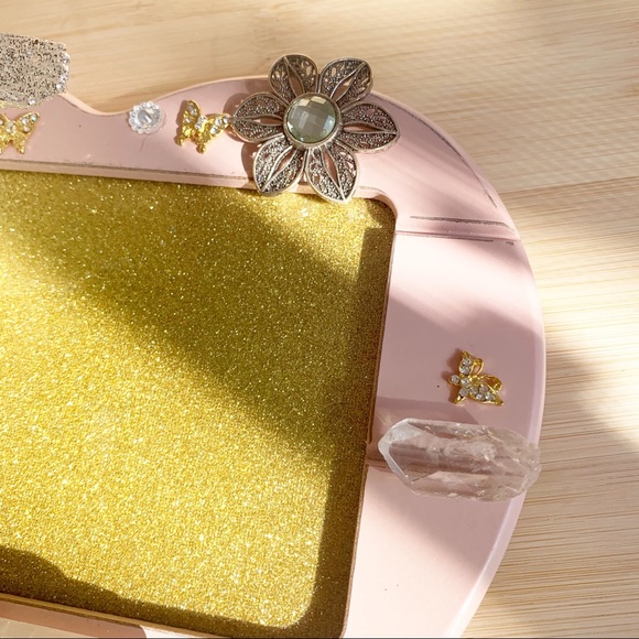 Heart ❤️ shape crystal picture frame - Picture 4 of 6